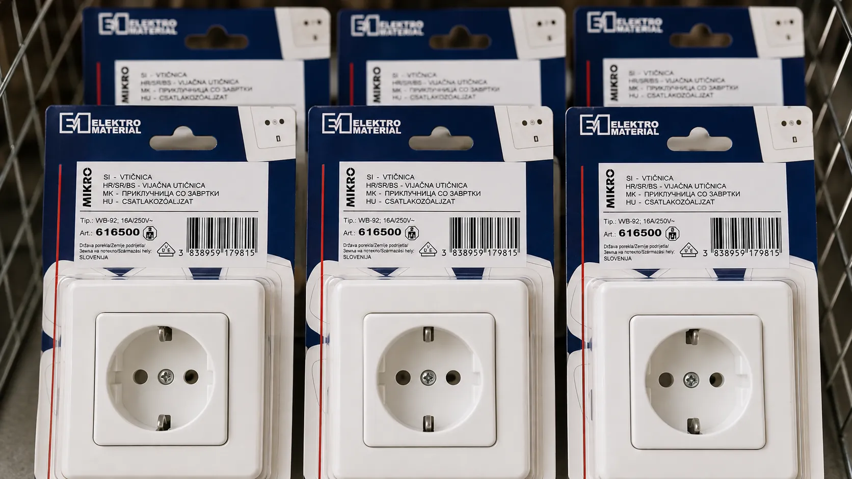 Elektro-materijal i rasvjeta – slika 6